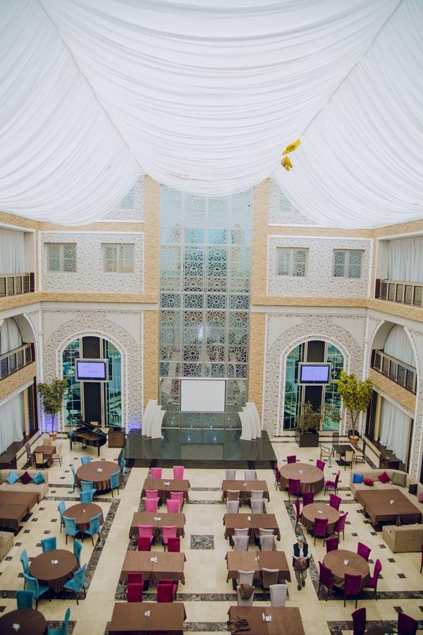 Caspian Ulduz Hotel Баку Екстериор снимка
