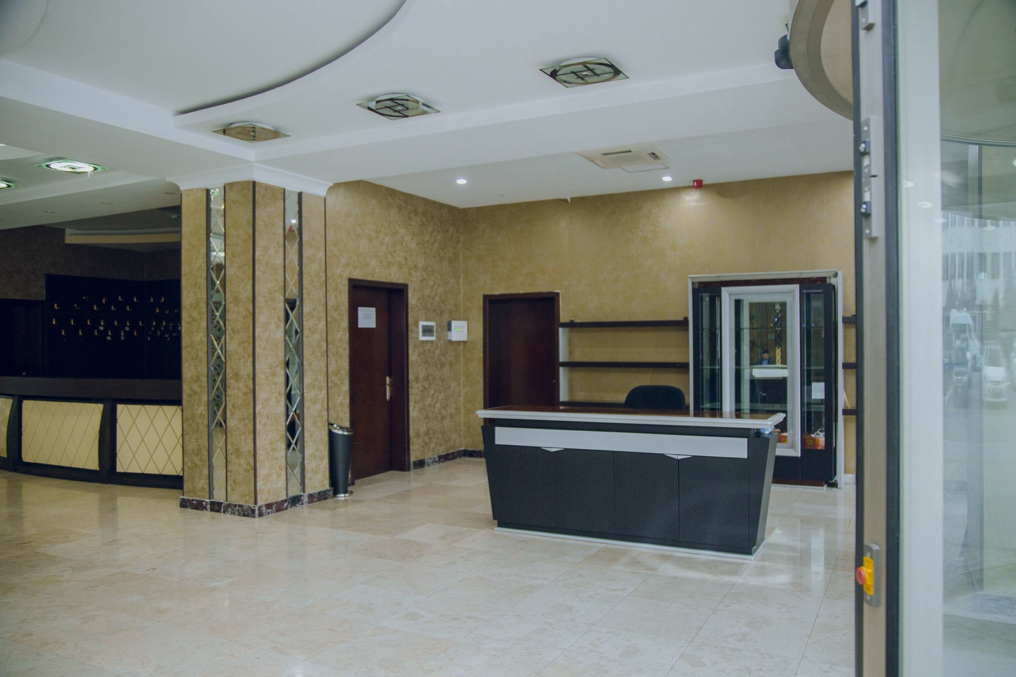 Caspian Ulduz Hotel Баку Екстериор снимка