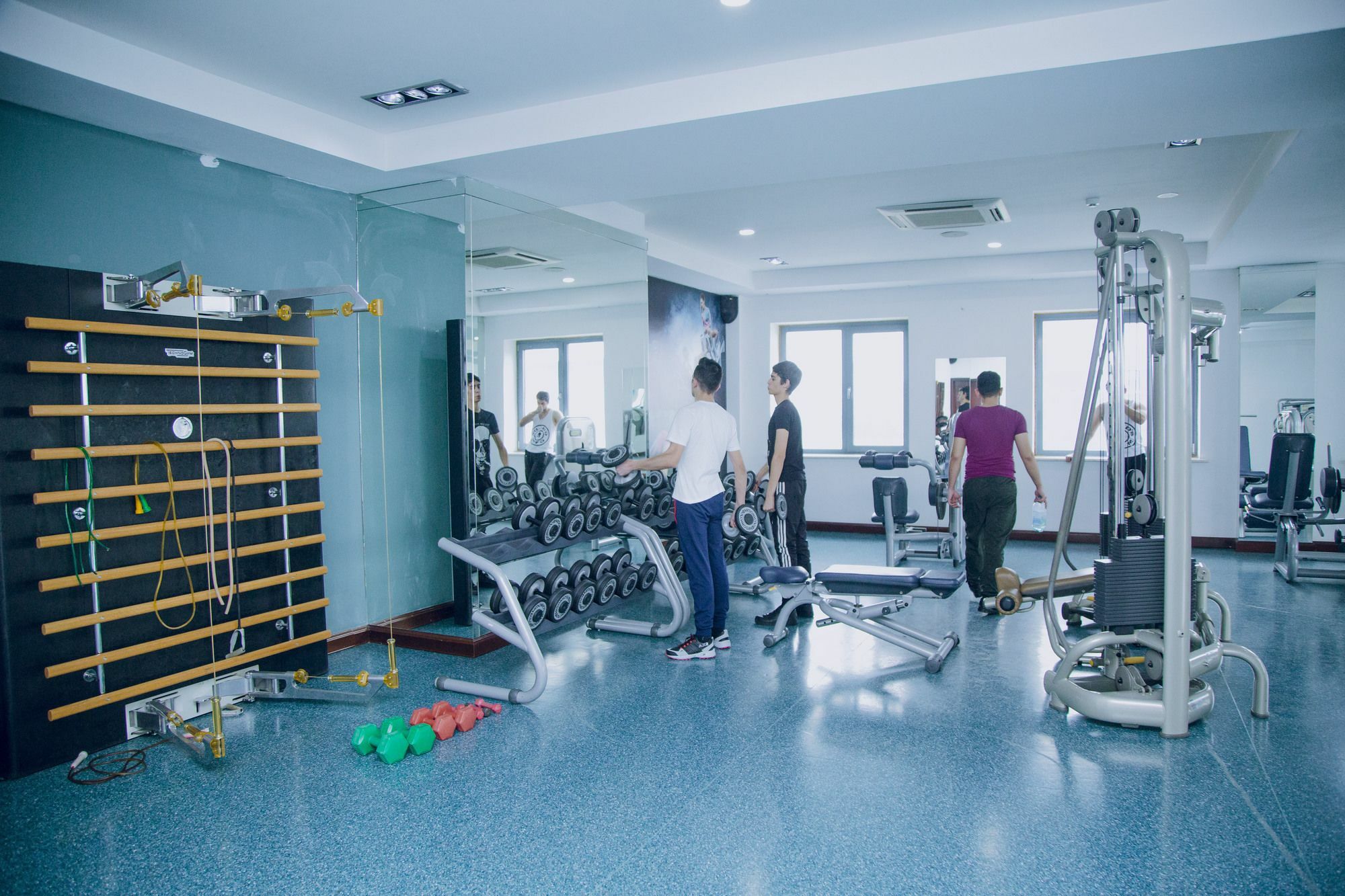 Caspian Ulduz Hotel Баку Екстериор снимка