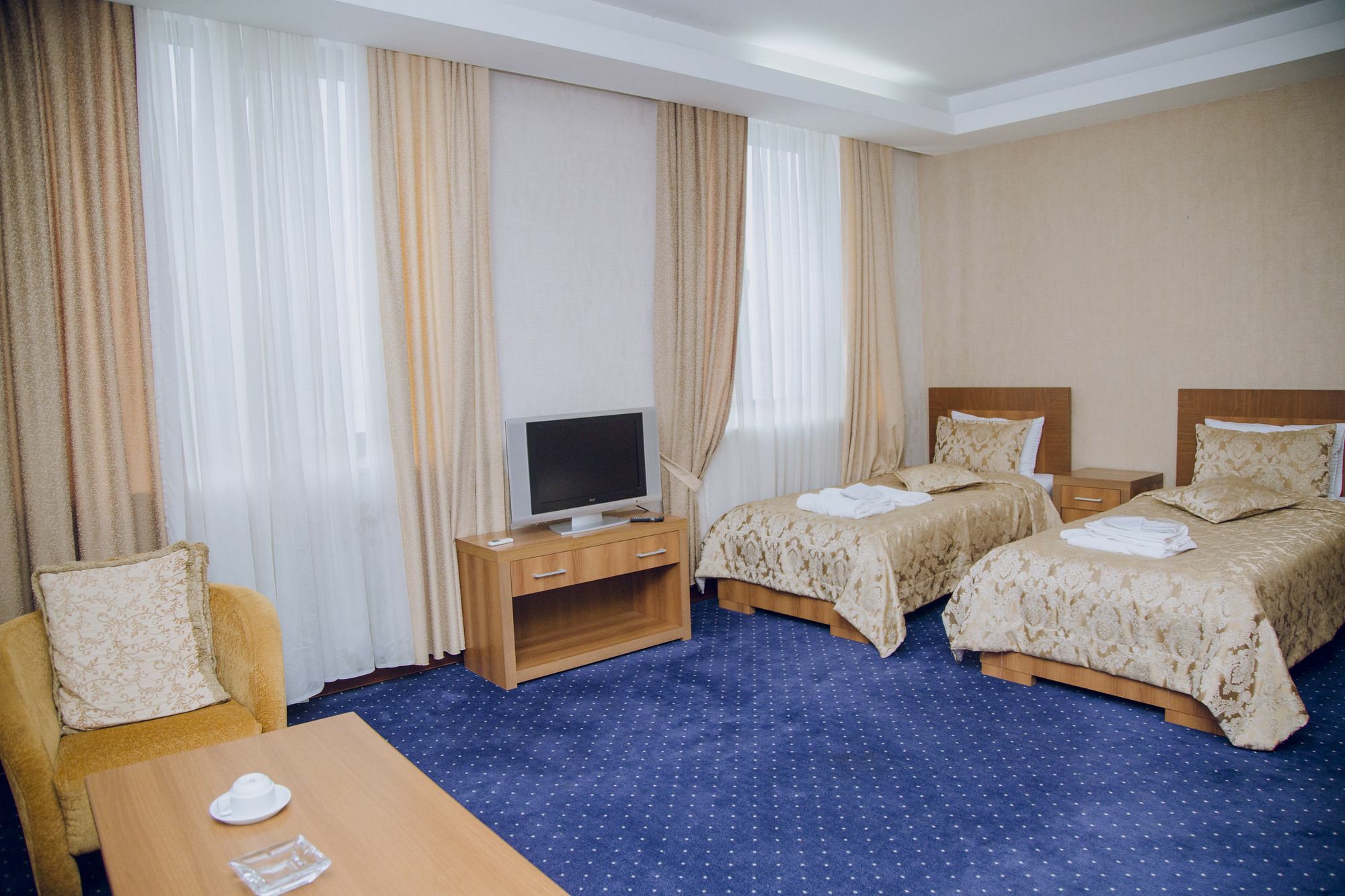 Caspian Ulduz Hotel Баку Екстериор снимка